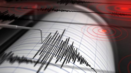 Earthquake jolts in Dhaka