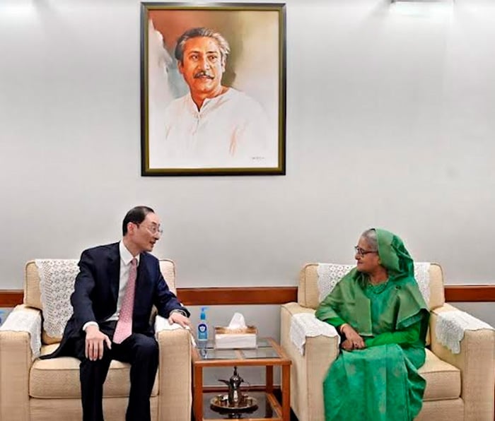 Bangladesh-China relations should focus on further development: PM