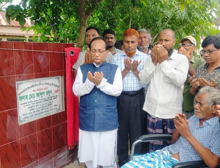 Road construction inaugurated in C’nawabganj