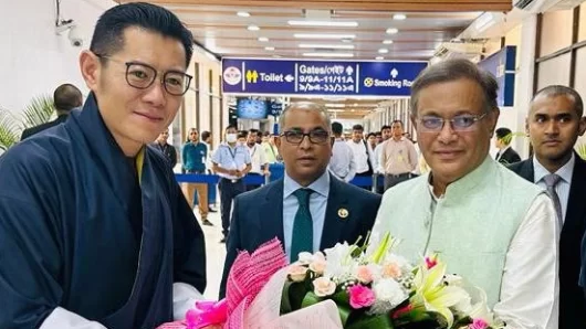 Hasan greets Bhutanese King at HSIA