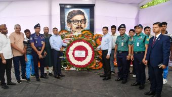 IGP pays homage to Sheikh Kamal on his 74th birth anniversary