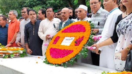 BFUJ pays tributes to Bangabandhu at Tungipara