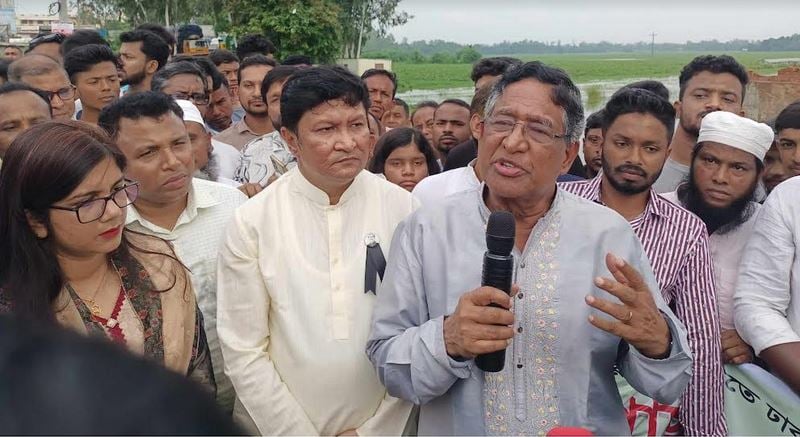 BNP must participate in polls to oust AL: Razzaque