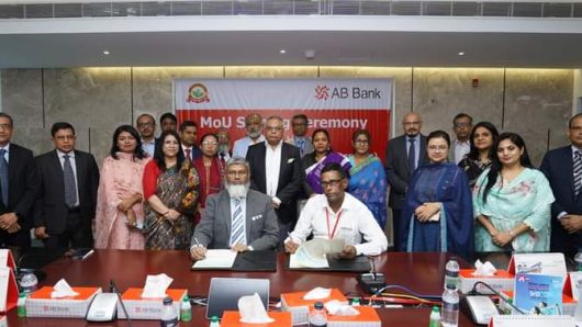 Signing of MoU between AB Bank and Trinamool Women Entrepreneurs Society (Grassroots)