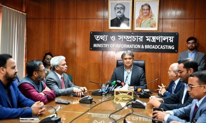 Govt wants rumour-free media with freedom of press: State Minister for Information