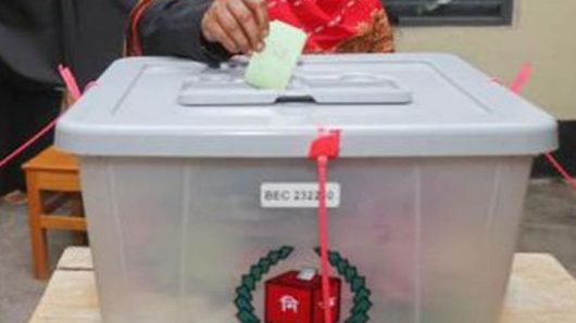 Voting ends, counting begins
