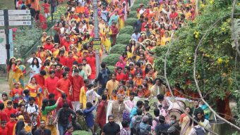 Welcoming spring with colorful processions and dances to the rhythm of the arts