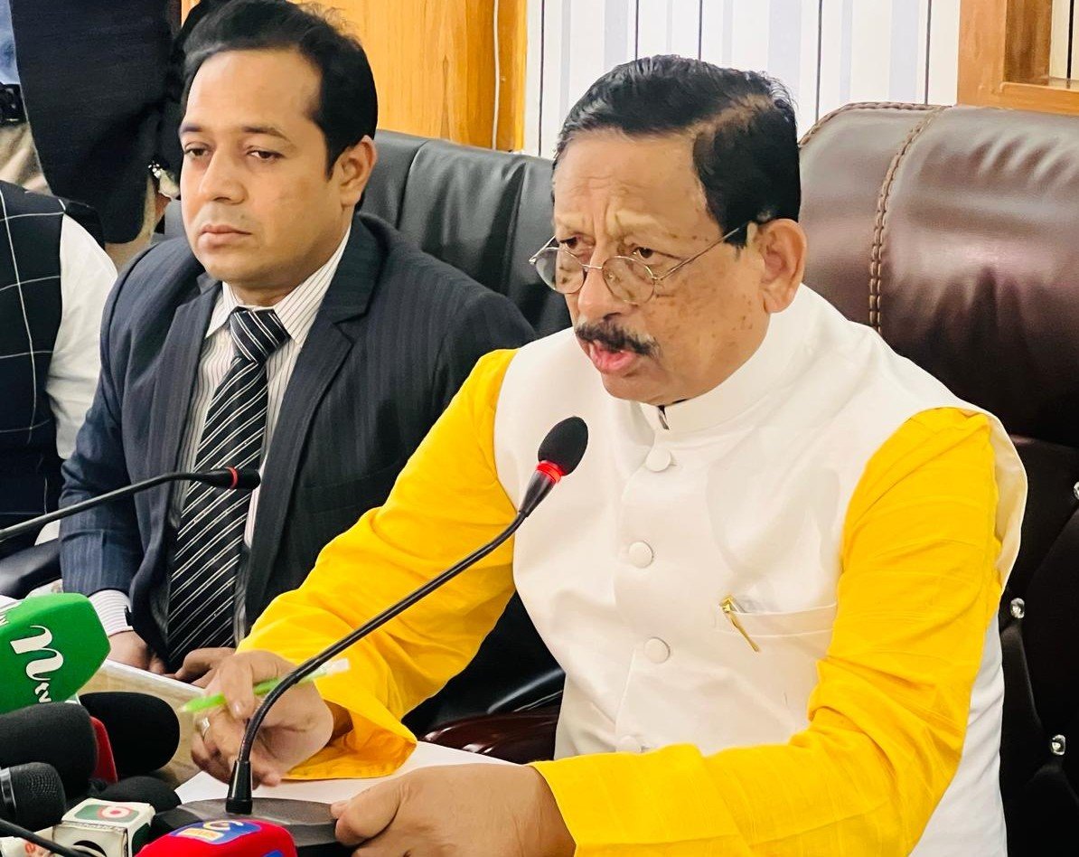 Mayor Rezaul’s determination to keep roads, sidewalks and drains free from encroachment in Chittagong