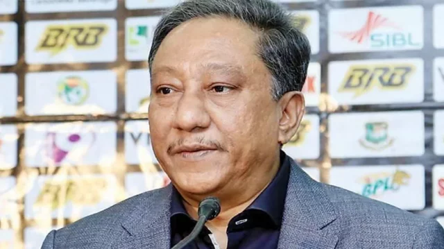 Sport Minister for increasing sports practice