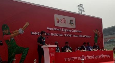 Robi secures nat’l cricket team’s sponsorship rights for Tk 50 crore