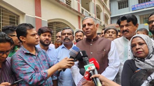 Nasim urges law enforcers to take steps against corrupt businessmen