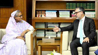 PM reiterates dignified return of Rohingyas to Myanmar