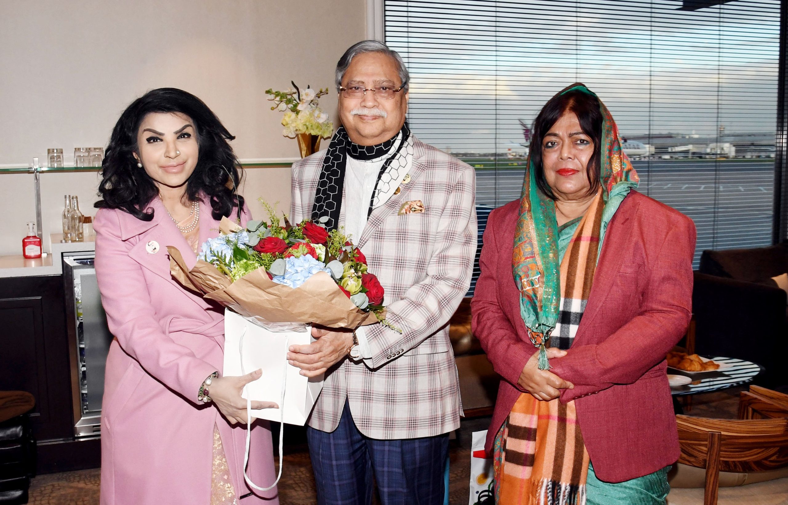 President reaches London from UAE for health check up