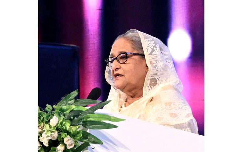 PM asks officials to work for people’s welfare