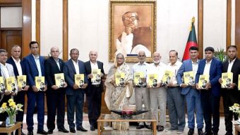 PM meets SB officials involved in publishing Secret Documents on Bangabandhu