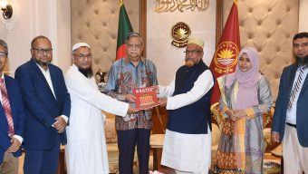 President asks BUTEX for implementing IT-based world-standard curriculum