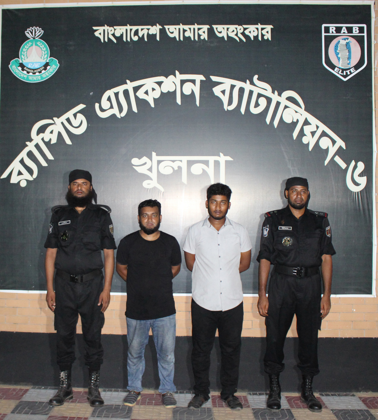 Two held with fake notes worth Taka 1.66 lakh in Khulna