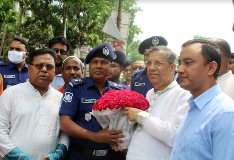 Anisul castigates BNP over anti-India campaign
