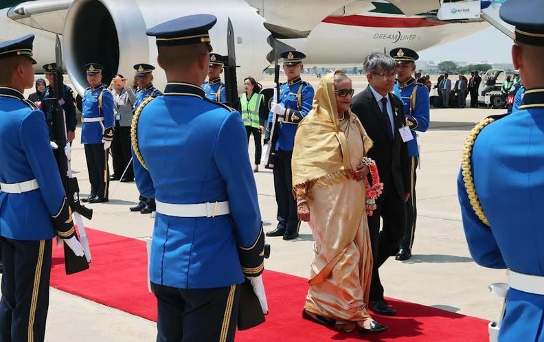 Thailand rolls out red carpet as Bangladesh PM arrives