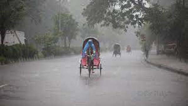 Severe heatwave affected Khulna witnesses heavy rains, Rajshahi receives little rains