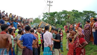 Two killed in Satkhira road accident