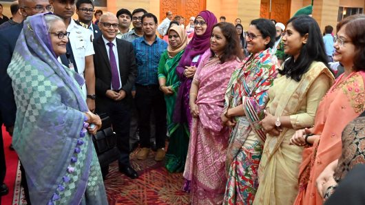 PM joins post-budget dinner