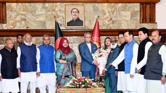 President urges BDRCS to work more sincerely for humanity
