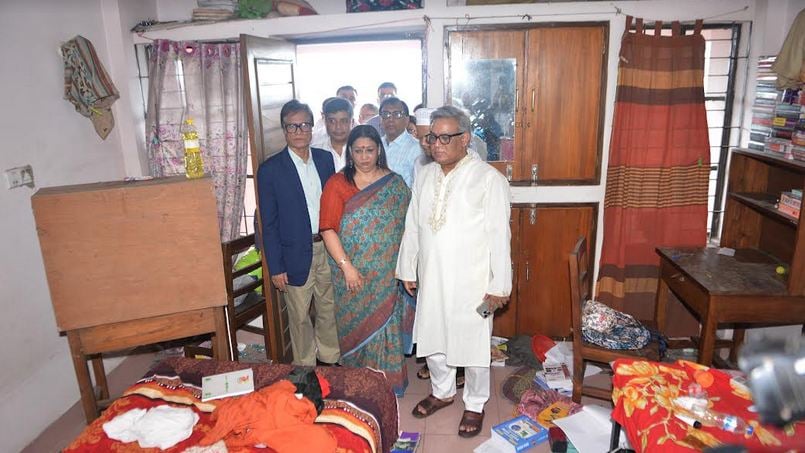 300 rooms of DU halls vandalized during quota movement: VC