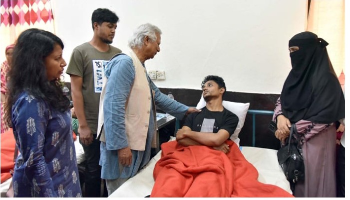 Chief Adviser visits injured victims of student movement at RpMCH