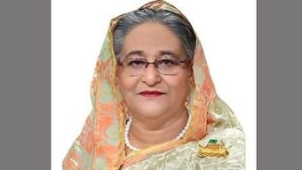 Sheikh Hasina lands at Hindon Airport in India