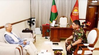 Army Chief meets Chief Adviser