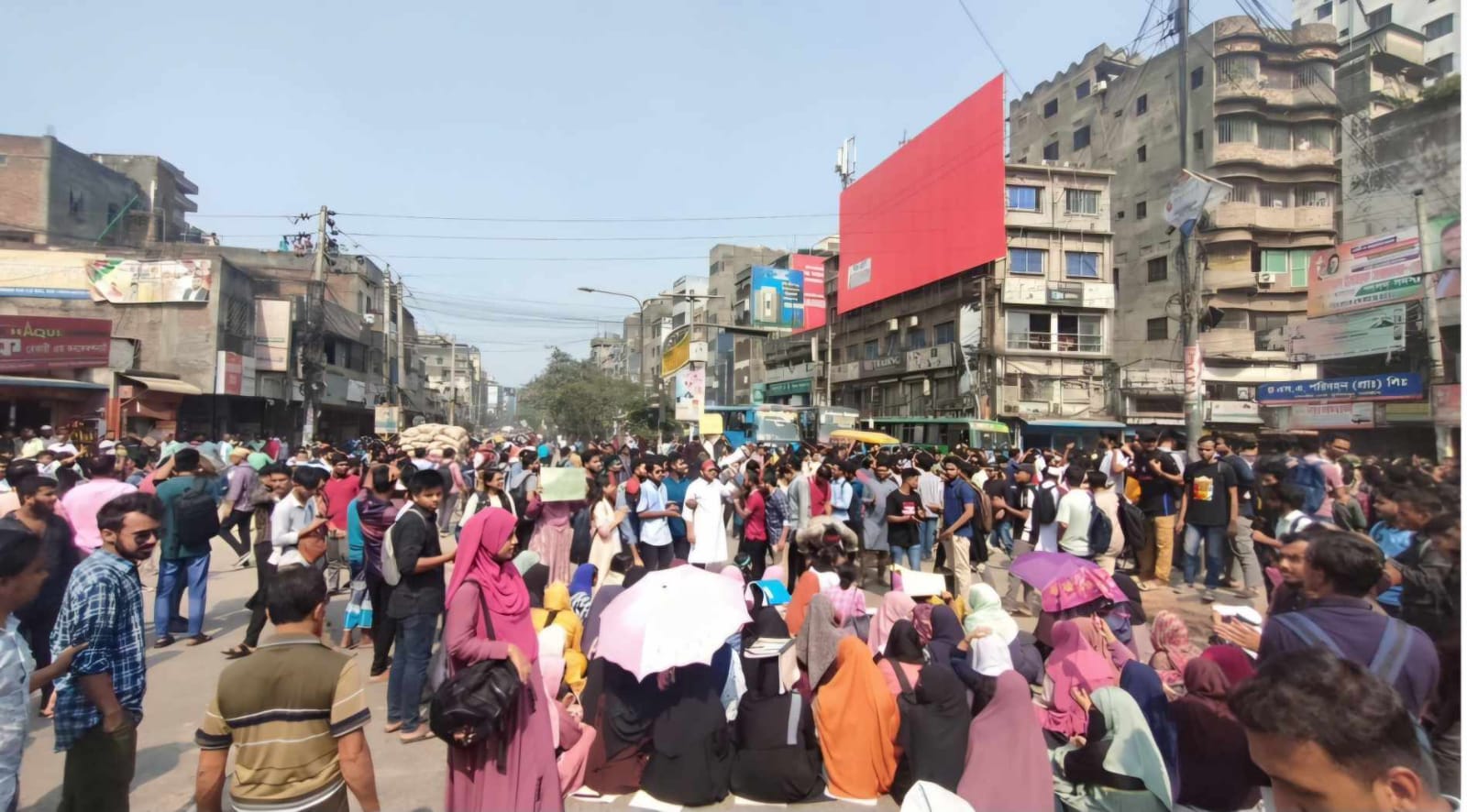 Jagannath University Students Block Roads with Three-Point Demand