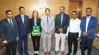 BTRC hands over licenses to Starlink