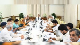 Govt decides to ban AL activities