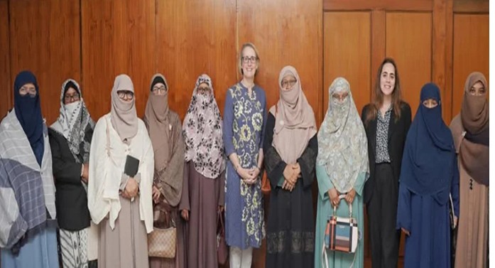 Jamaat-e-Islami women’s delegation meets British High Commissioner