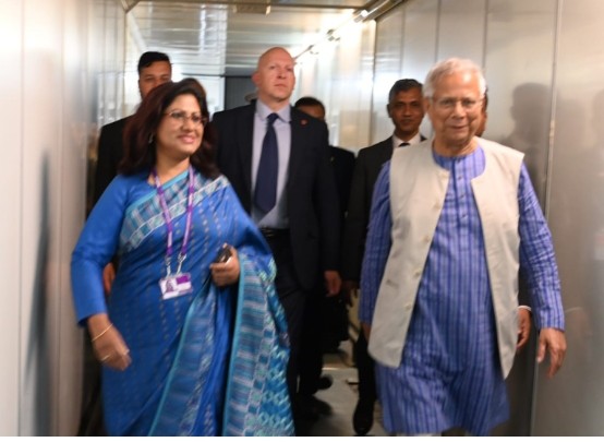 Prof Yunus reaches London on four-day tour