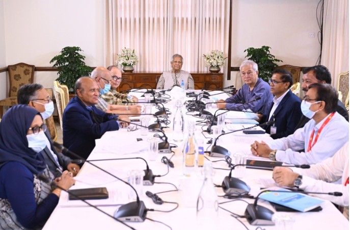 Chief Adviser orders introduction of e-learning at 100 schools in CHT this year