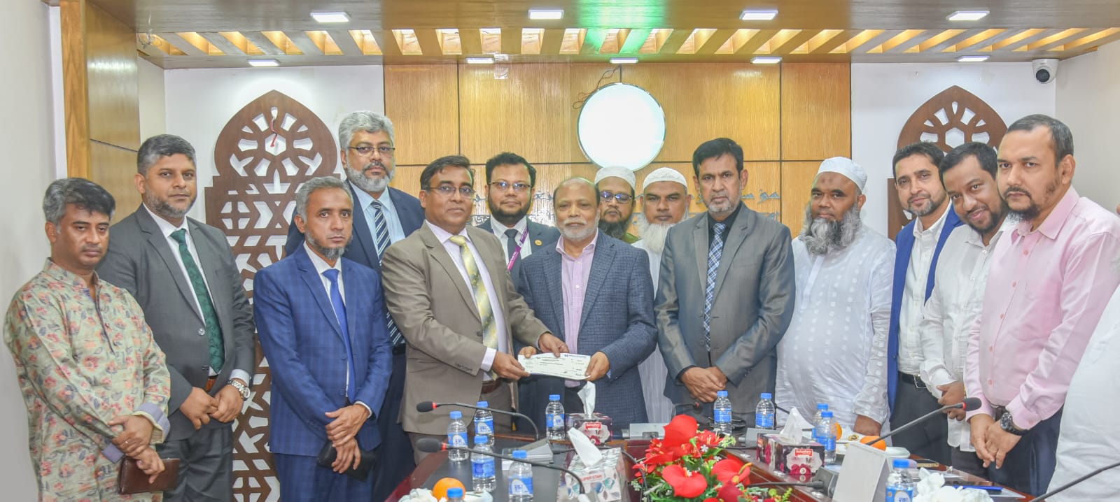 Southeast Bank provides financial support to Hajj Agencies Association to organize Hajj and Umrah fair