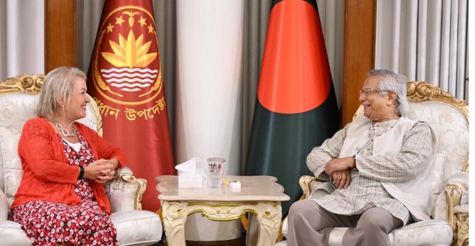 Chief Advisor reaffirms govt commitment to holding polls in first half of Feb