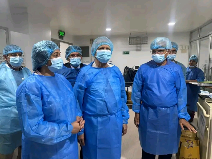 Cheif adviser visits Evercare Hospital to inquire about Khaleda Zia’s health