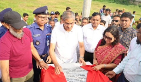 Water resource minister inaugurates canal re-excavation in Munshiganj
