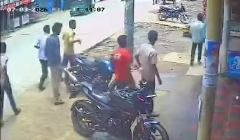 Youth Stabbed in Rajnagar, Undergoes Emergency Surgery in Sylhet; Locals Demand Arrest of Suspects