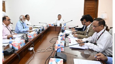 Prime Minister reviews earthquake preparedness measures