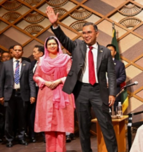 Prime minister calls on expatriates, people at home to join hands in building a better Bangladesh